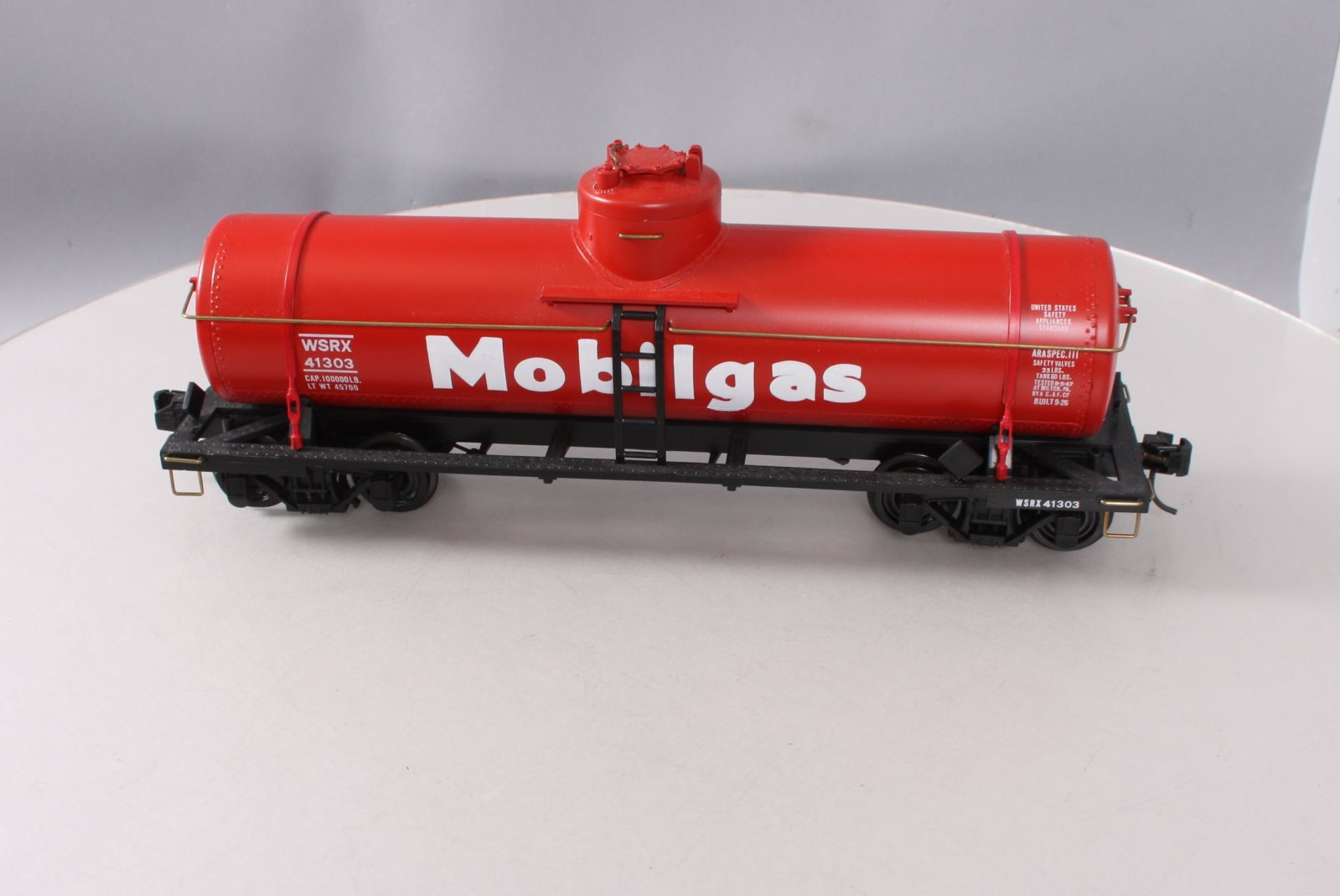 Aristo-Craft 41303 Mobilgas Single Dome Tank Car