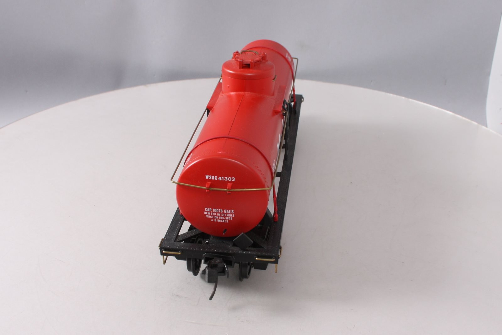 Aristo-Craft 41303 Mobilgas Single Dome Tank Car