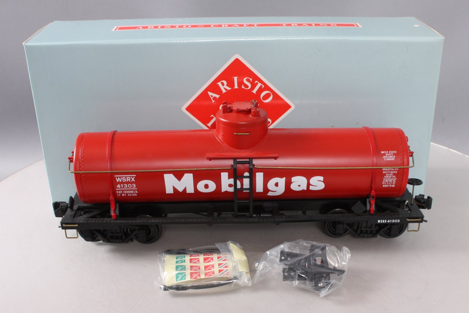 Aristo-Craft 41303 Mobilgas Single Dome Tank Car