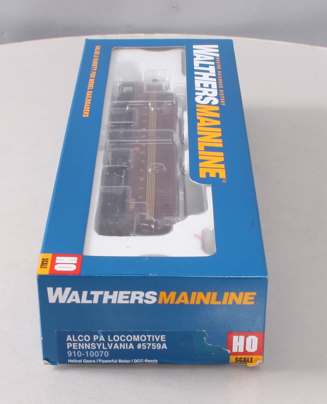 Walthers 910-10070 HO Pennsylvania ALCO PA Diesel Locomotive Standard DC #5759A