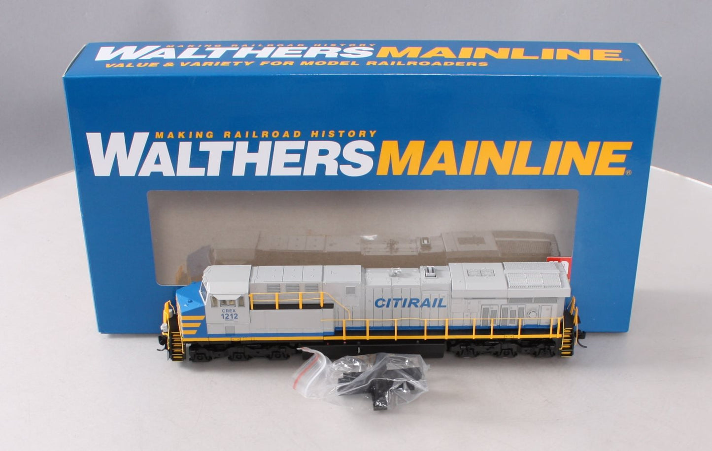 Walthers 910-10167 HO Citirail GE ES44 Diesel Locomotive #1212