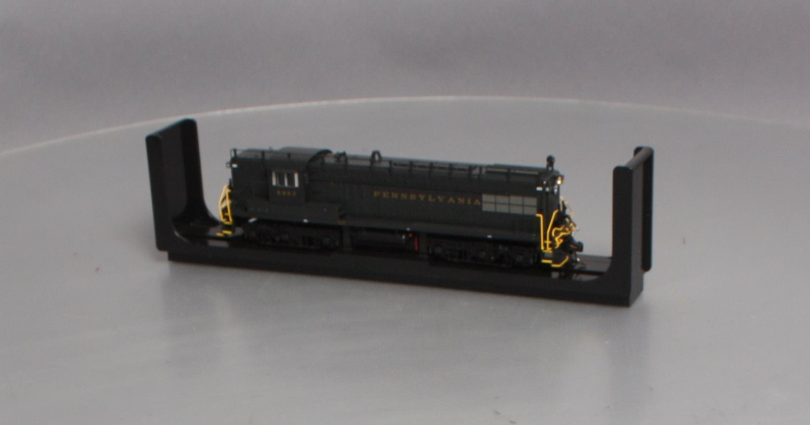 Bowser 24369 HO Pennsylvania Baldwin AS-616 Diesel Locomotive w/Antenna #8967