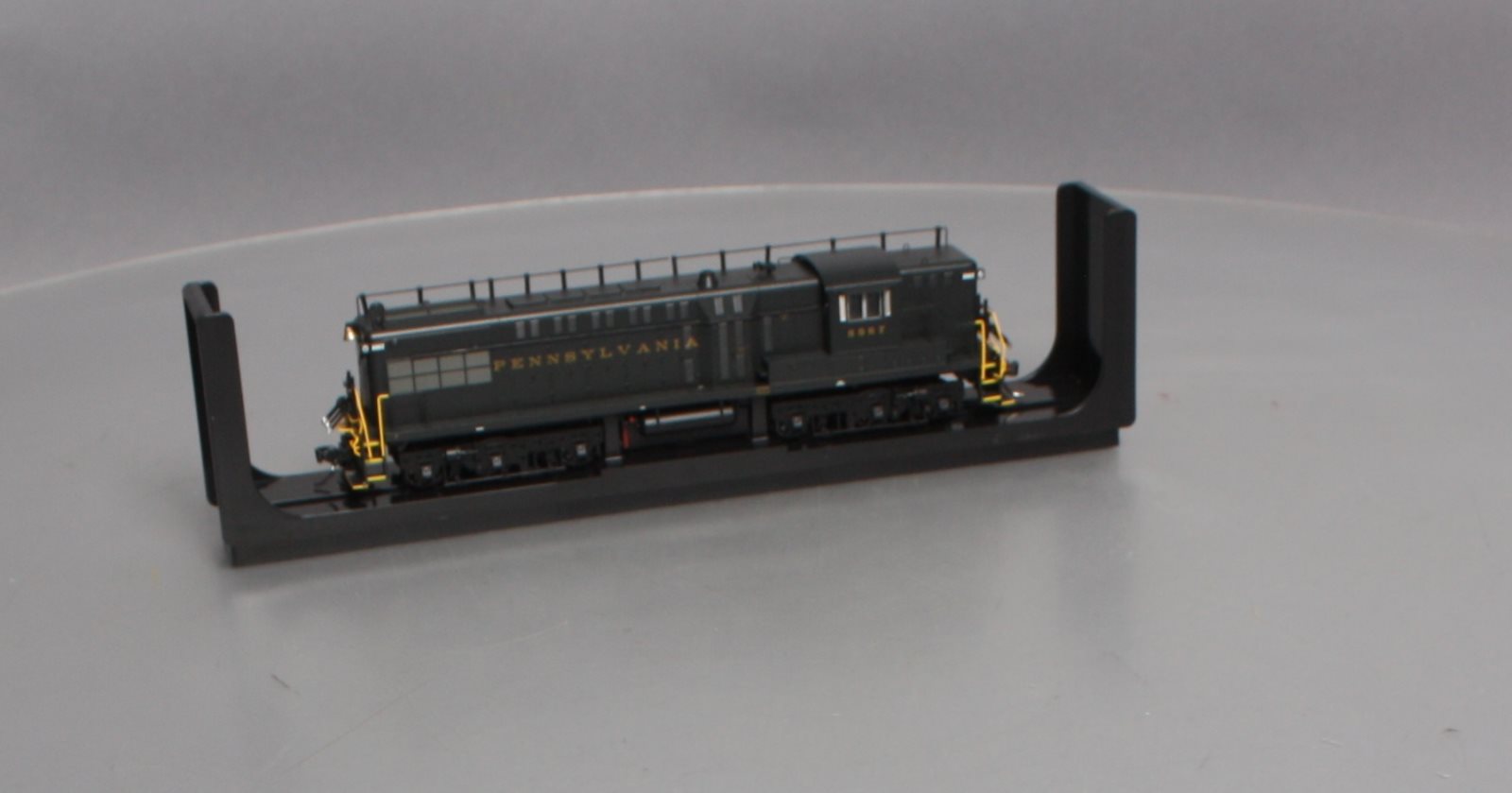 Bowser 24369 HO Pennsylvania Baldwin AS-616 Diesel Locomotive w/Antenna #8967