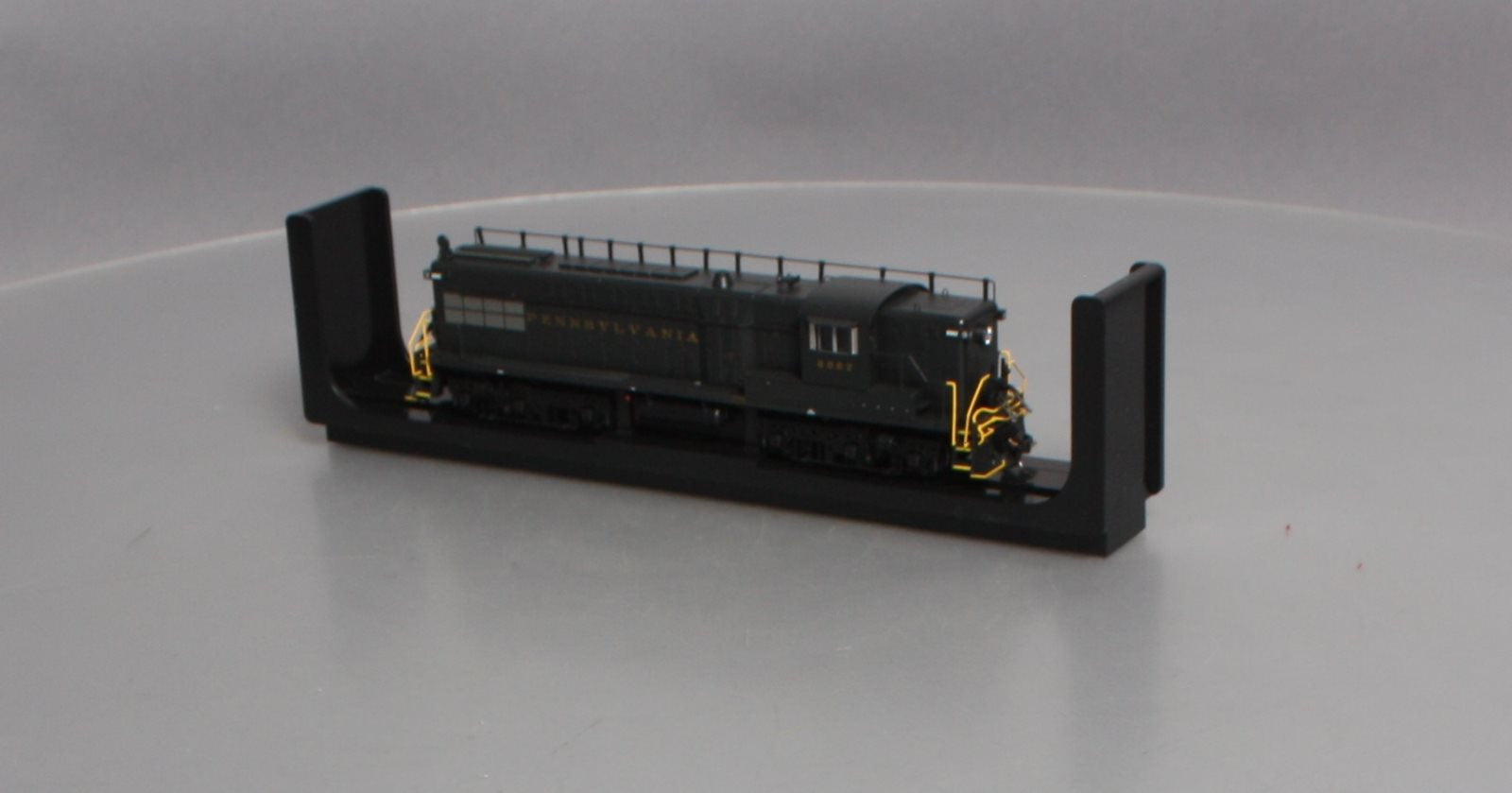 Bowser 24369 HO Pennsylvania Baldwin AS-616 Diesel Locomotive w/Antenna #8967