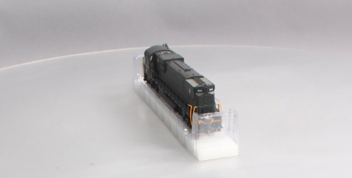 Bowser 23795 Bowser Alco C630 w/Tri-Mount Trucks - Standard DC - Executive Line