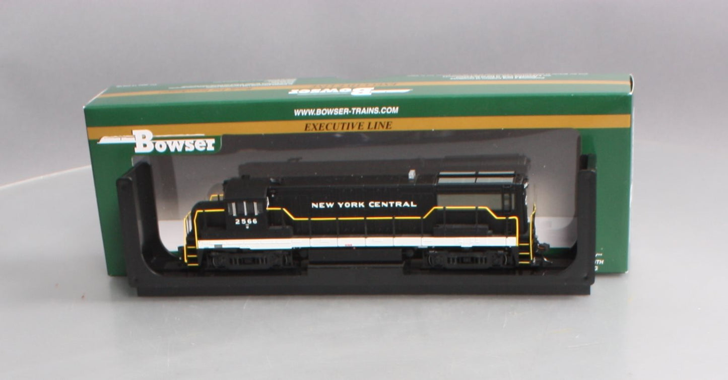 Bowser 24537 HO New York Central U-25B Phase IV Diesel Loco Standard DC #2566