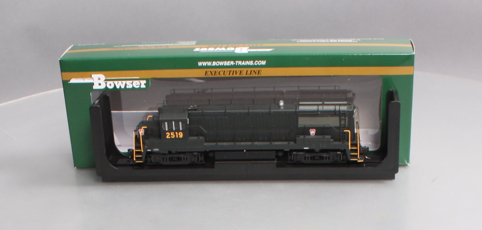 Bowser 24551 HO Pennsylvania U-25B Phase IV Diesel Locomotive Standard DC #2519
