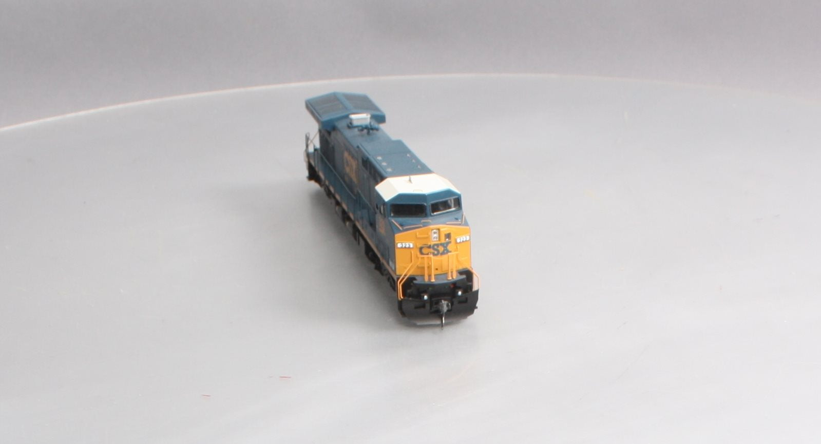 Athearn 77699 HO RTR AC4400, CSX #323