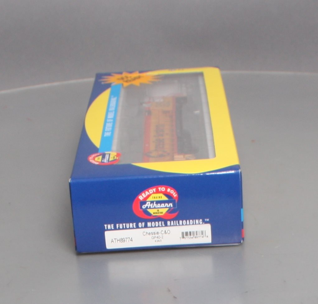 Athearn 89774 HO RTR GP40-2, Chessie/C&O #4263