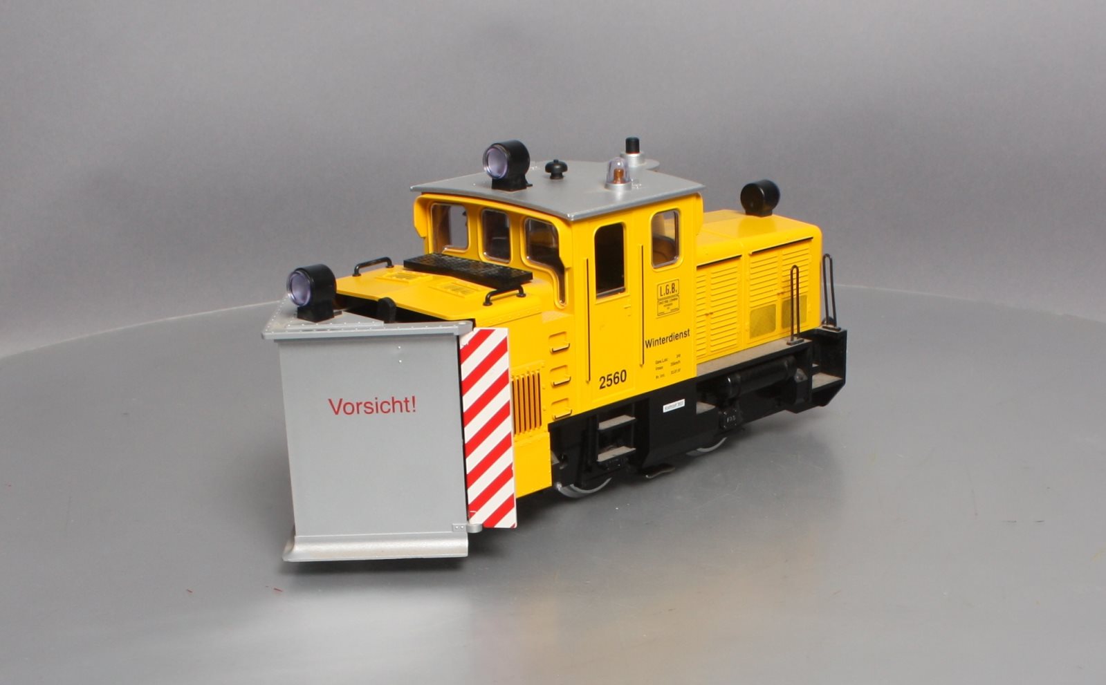 LGB 25604 MOW Snow Plow Diesel Locomotive #2560 – Trainz