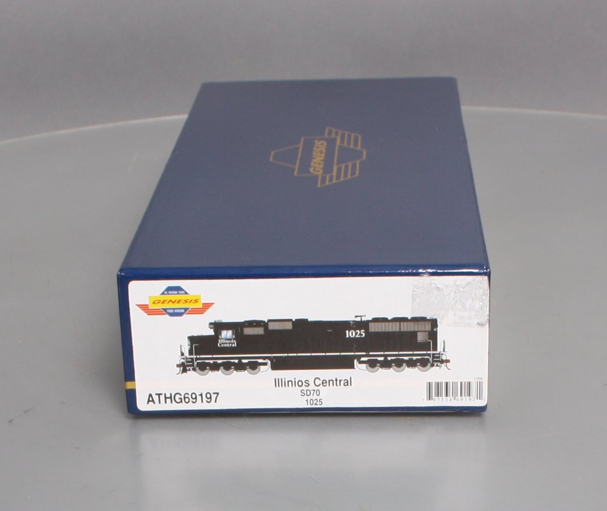 Athearn G69197 HO Illinois Central EMD SD70 Diesel Locomotive #1025