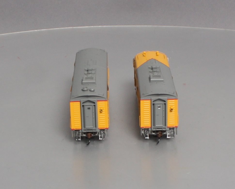 Athearn G22754 HO Union Pacific/Passenger F3A/F3B Diesel Set #1451/#1432B