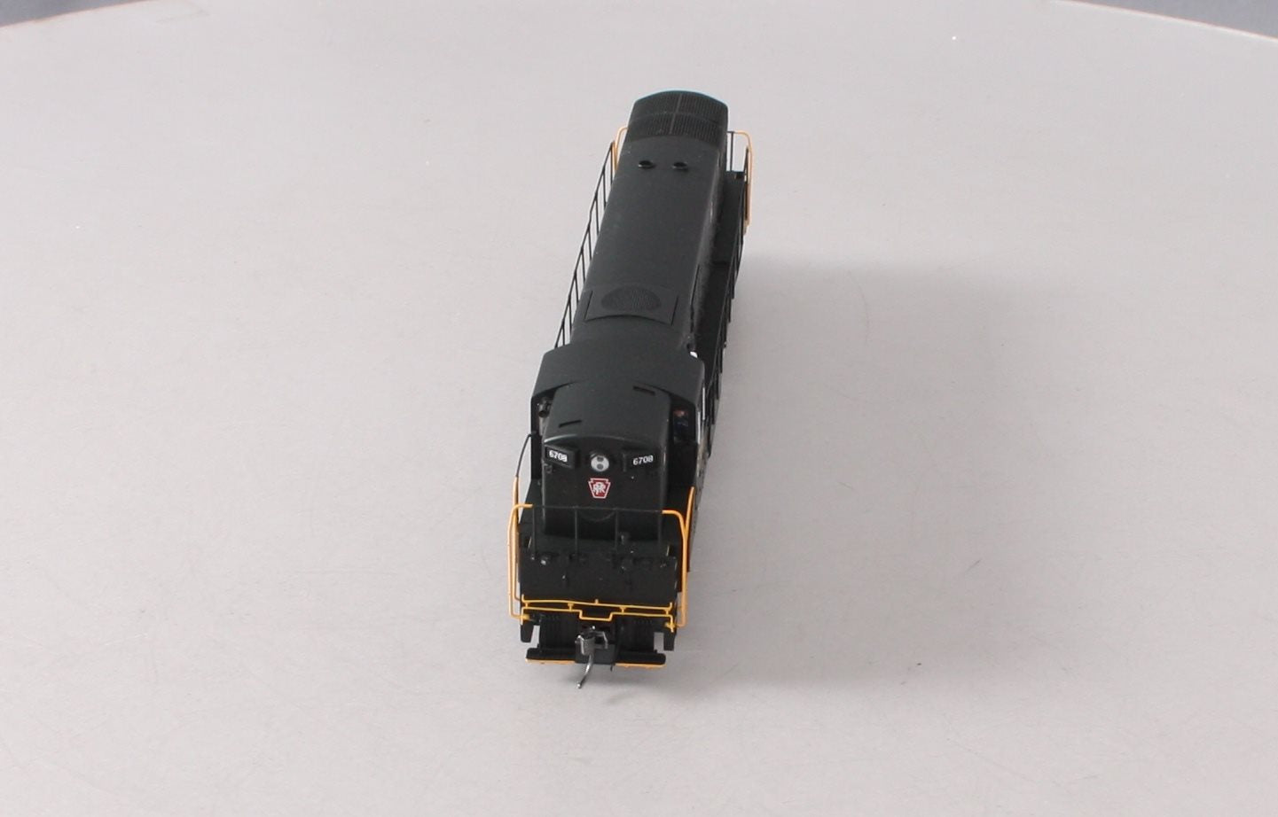 Atlas 7882 HO Scale PRR FM Trainmaster Phase 2 Diesel Locomotive #6708