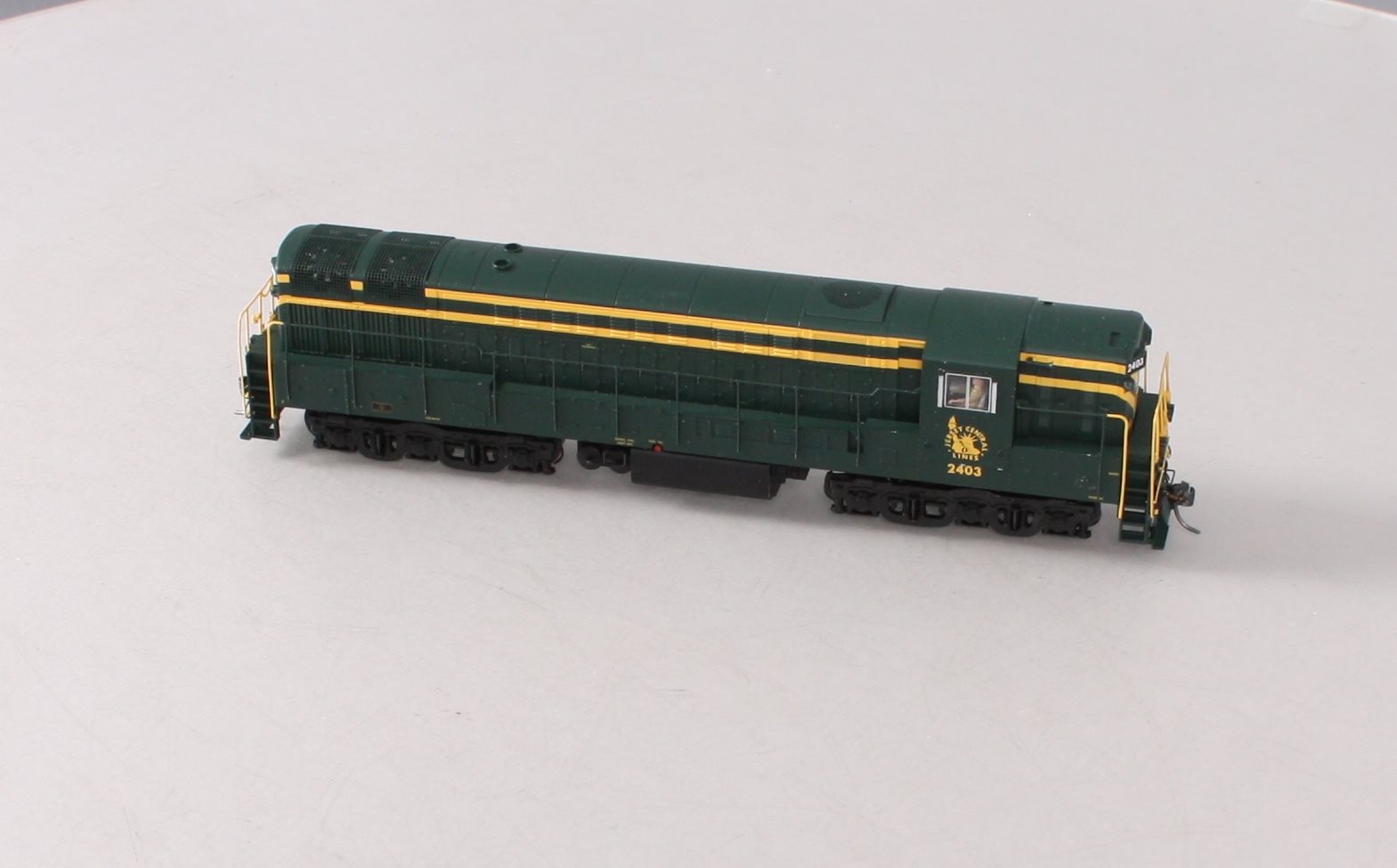 Atlas 7869 HO Trainmaster Phase 1b, CNJ #2403