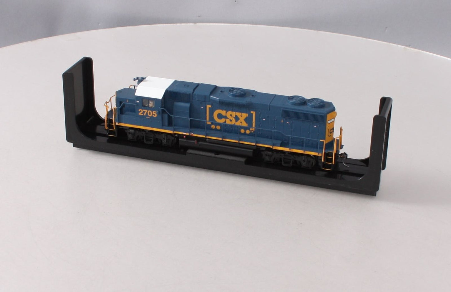 Atlas 10001747 HO CSX EMD GP38-2 Diesel Engine #2705