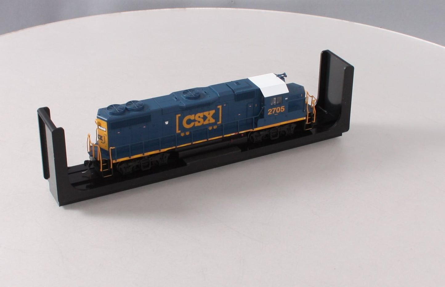Atlas 10001747 HO CSX EMD GP38-2 Diesel Engine #2705