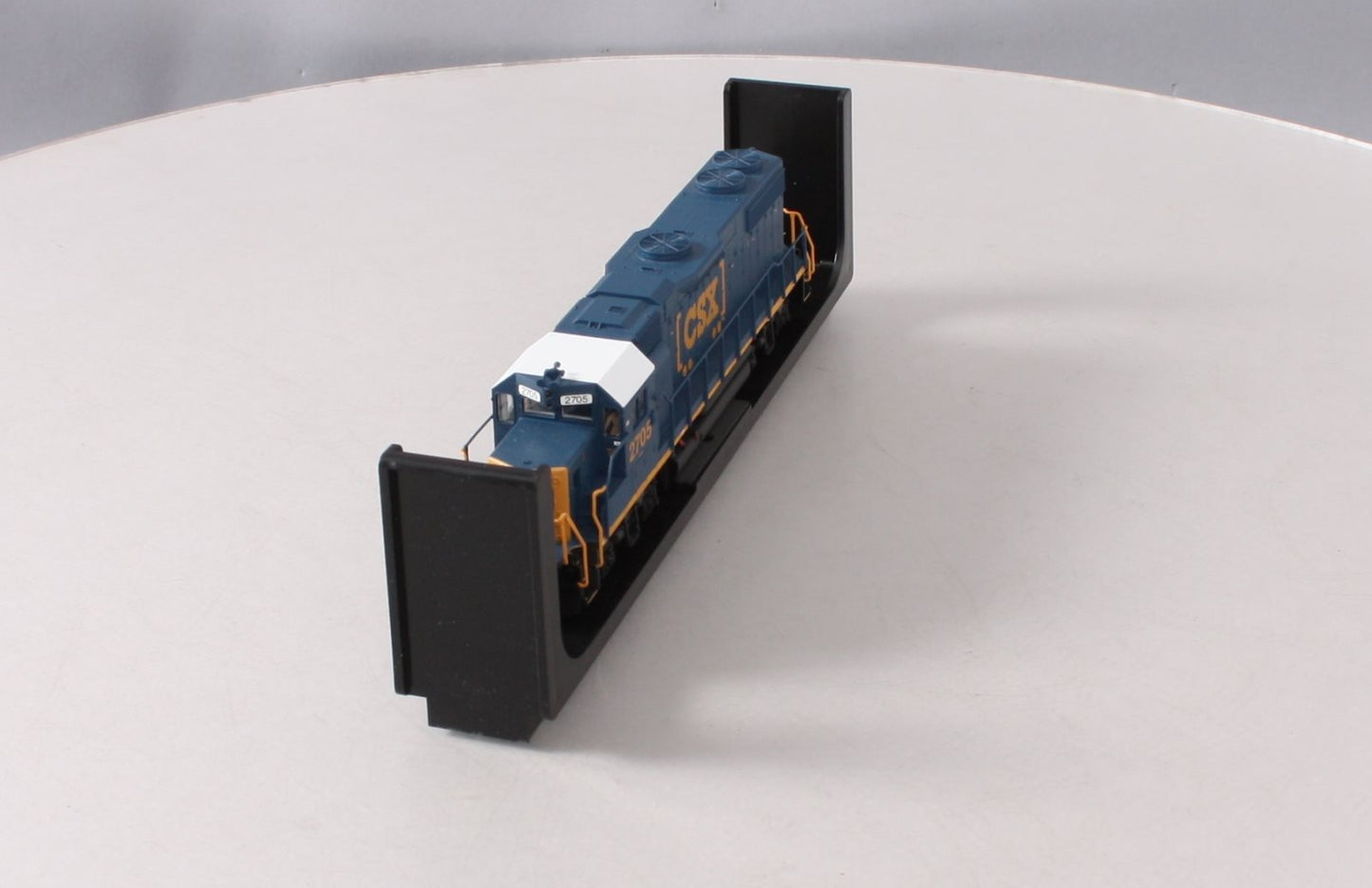 Atlas 10001747 HO CSX EMD GP38-2 Diesel Engine #2705