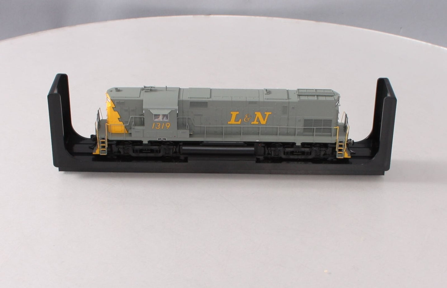 Atlas 10001997 HO Louisville & Nashville C420 Phase 2A Locomotive #1319
