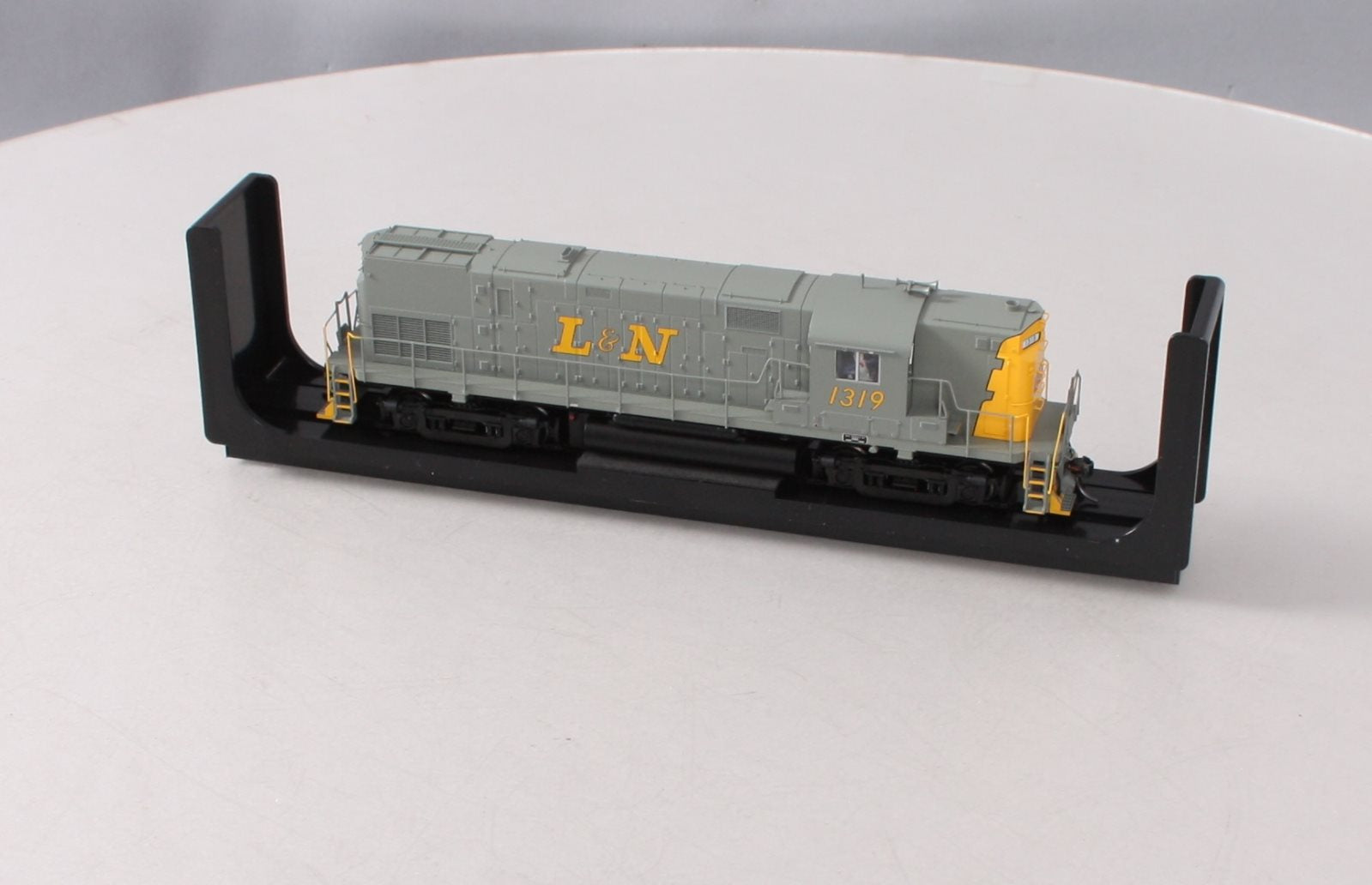 Atlas 10001997 HO Louisville & Nashville C420 Phase 2A Locomotive #1319