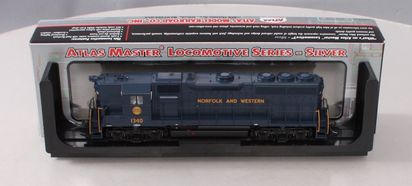 Atlas 10002381 HO Norfolk & Western GP40 High Nose Diesel Locomotive #1340
