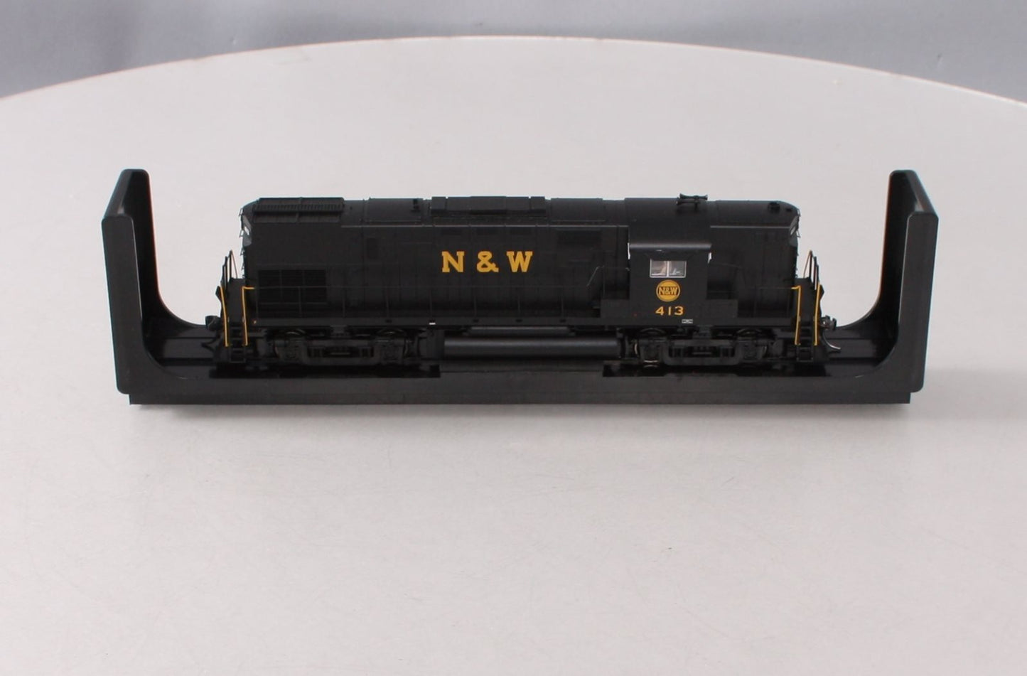 Atlas 10001985 HO Norfolk & Western C420 Phase 2A High Nose Locomotive #413