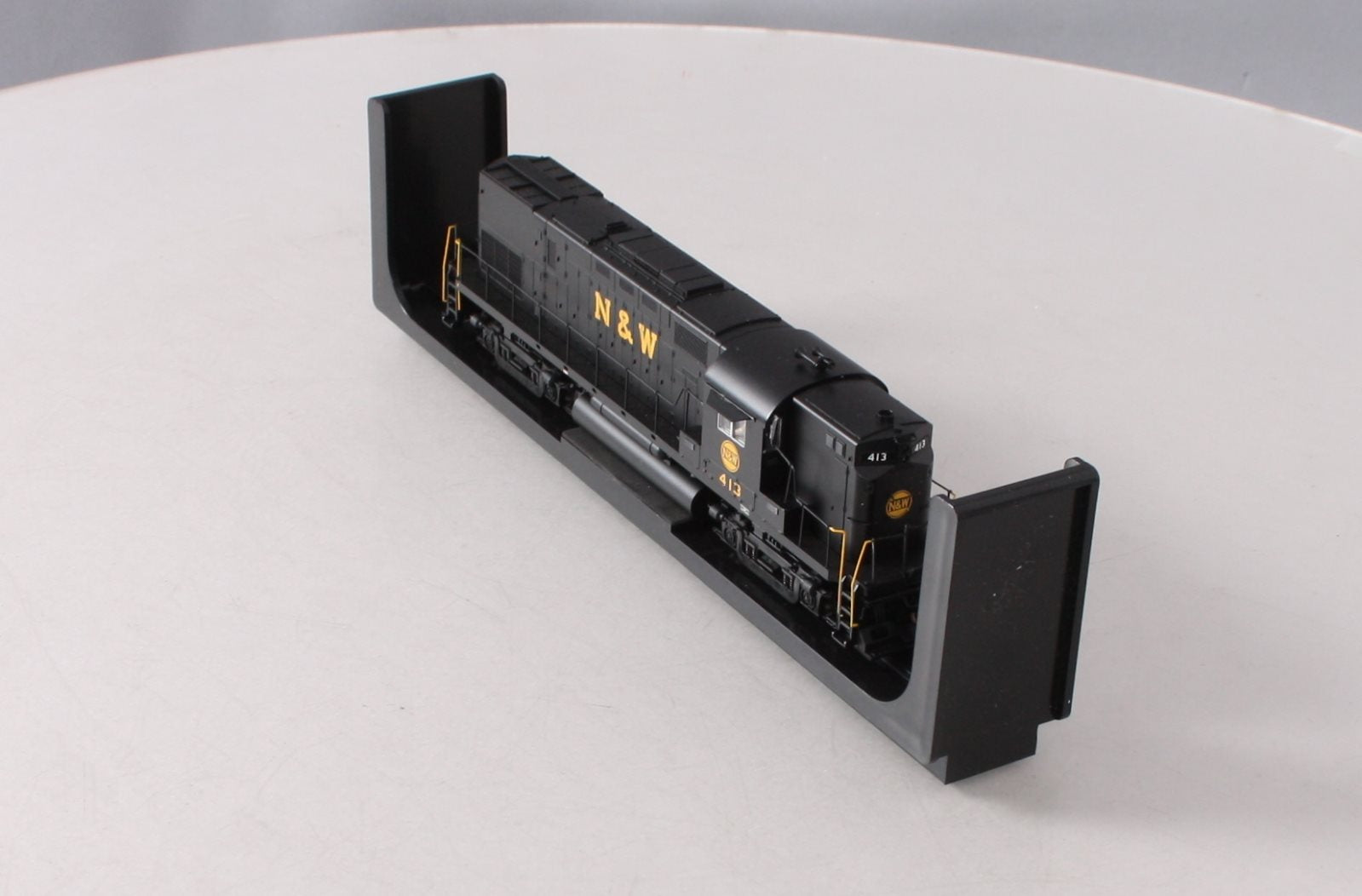 Atlas 10001985 HO Norfolk & Western C420 Phase 2A High Nose Locomotive #413