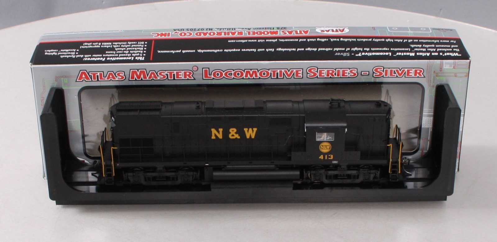 Atlas 10001985 HO Norfolk & Western C420 Phase 2A High Nose Locomotive #413