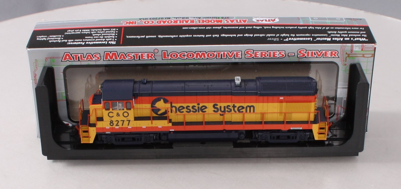 Atlas 10002076 HO Chessie System/C&O GE B30-7 Phase 1 Low-Nose Diesel #8277