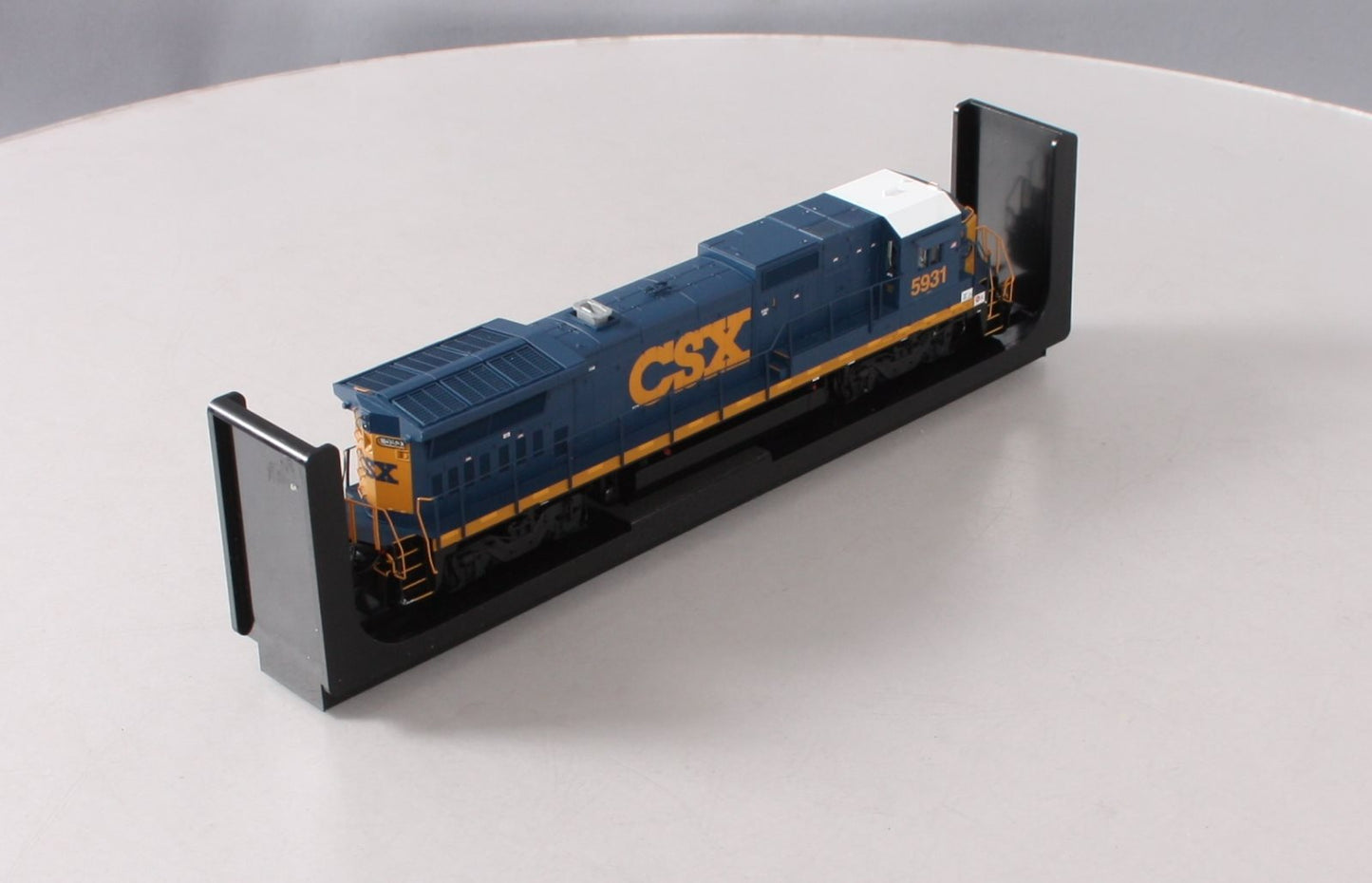 Atlas 10001798 HO CSX GE DASH 8-40B #5931