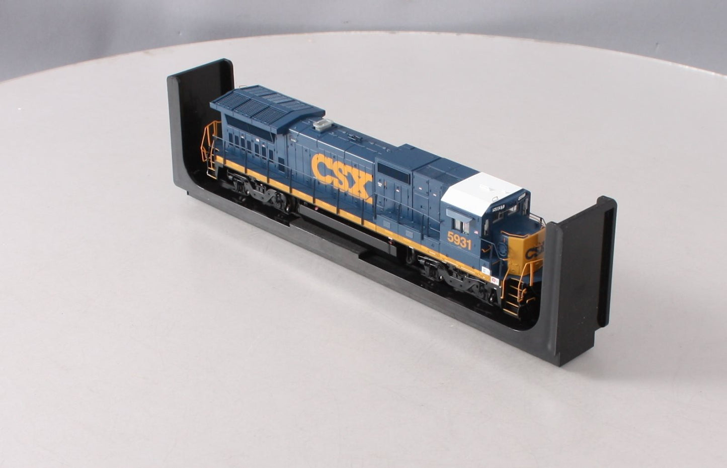 Atlas 10001798 HO CSX GE DASH 8-40B #5931