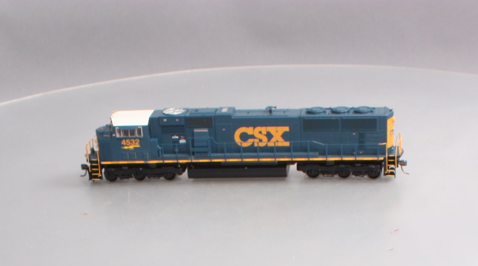 Athearn G64795 HO CSX SD70MAC Phase VIIIb Diesel Locomotive #4532