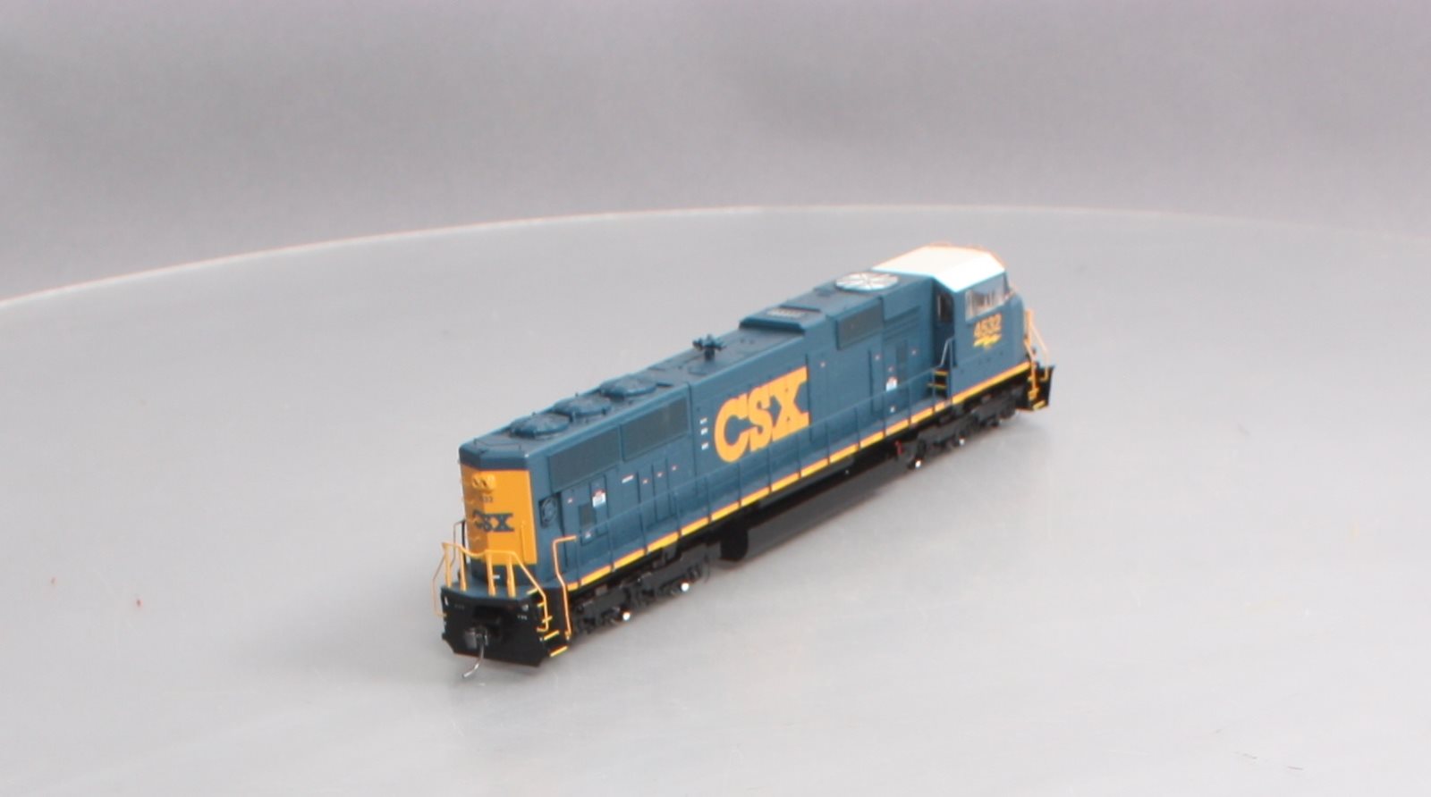 Athearn G64795 HO CSX SD70MAC Phase VIIIb Diesel Locomotive #4532