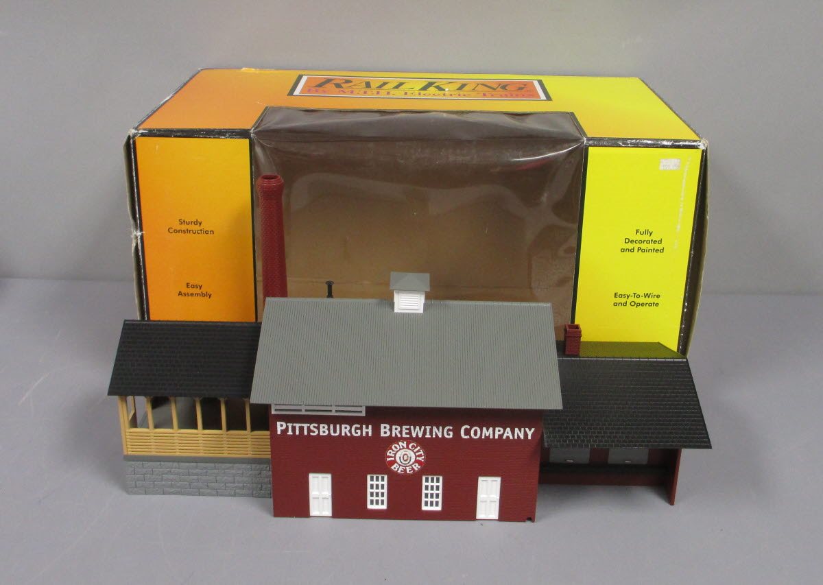 MTH 30-90168 Pittsburgh Brewing Co. Brewery w/Operating Smoke