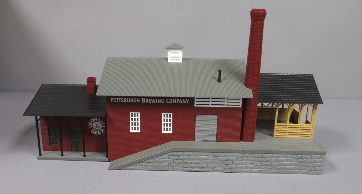 MTH 30-90168 Pittsburgh Brewing Co. Brewery w/Operating Smoke