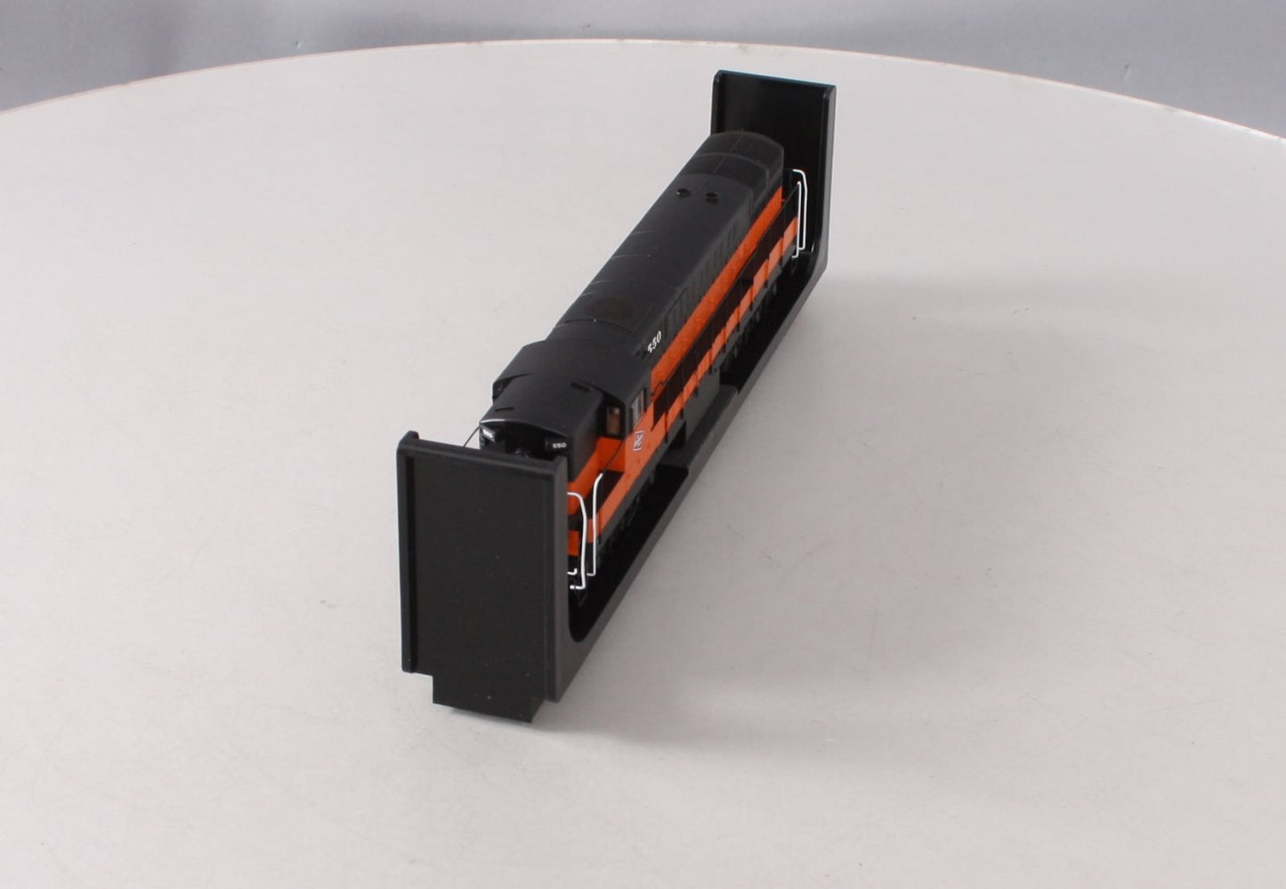 Atlas 10002225 HO Milwaukee Road TrainMaster Locomotive #550