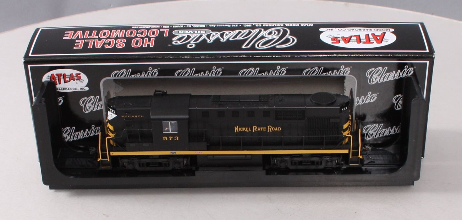 Atlas 10002872 HO Nickel Plate Road RS-11 Diesel Locomotive Silver Series #573
