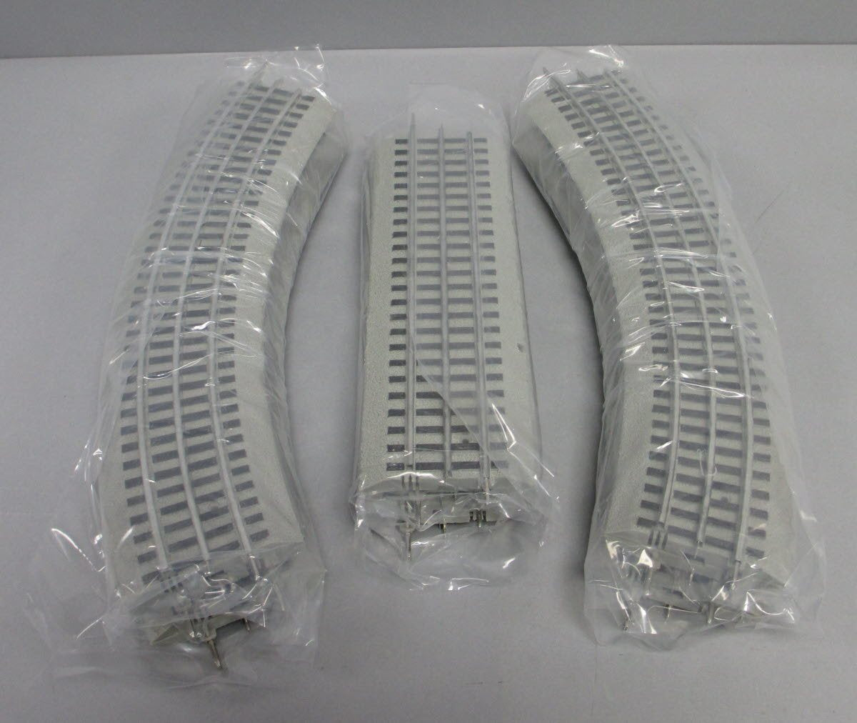 Lionel 6-30189 O Gauge Long Island Rail Road  Diesel Passenger Train Set