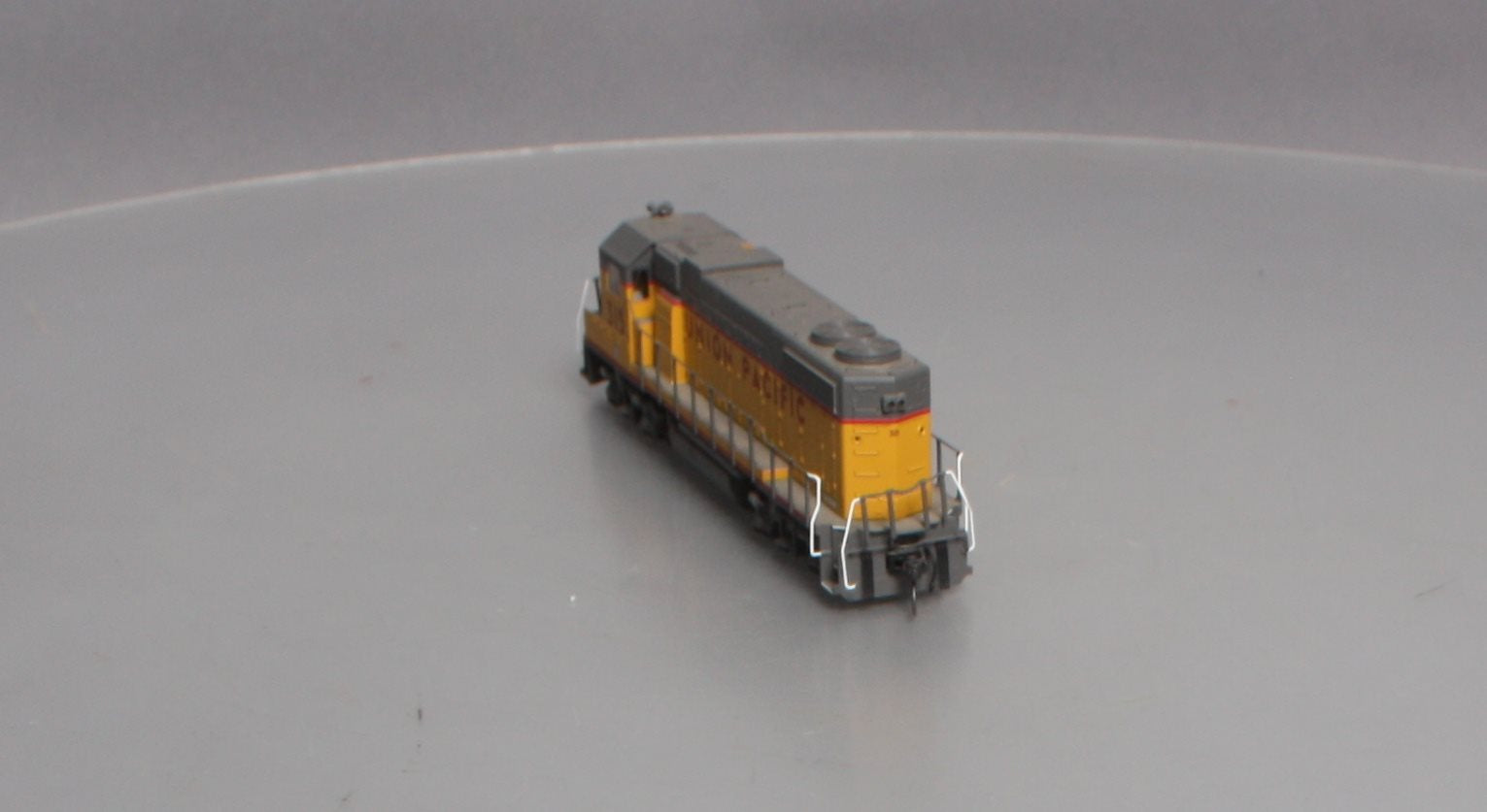 MTH 85-2036-1 HO Union Pacific GP38-2 Diesel Engine with Proto-Sound 3 #307