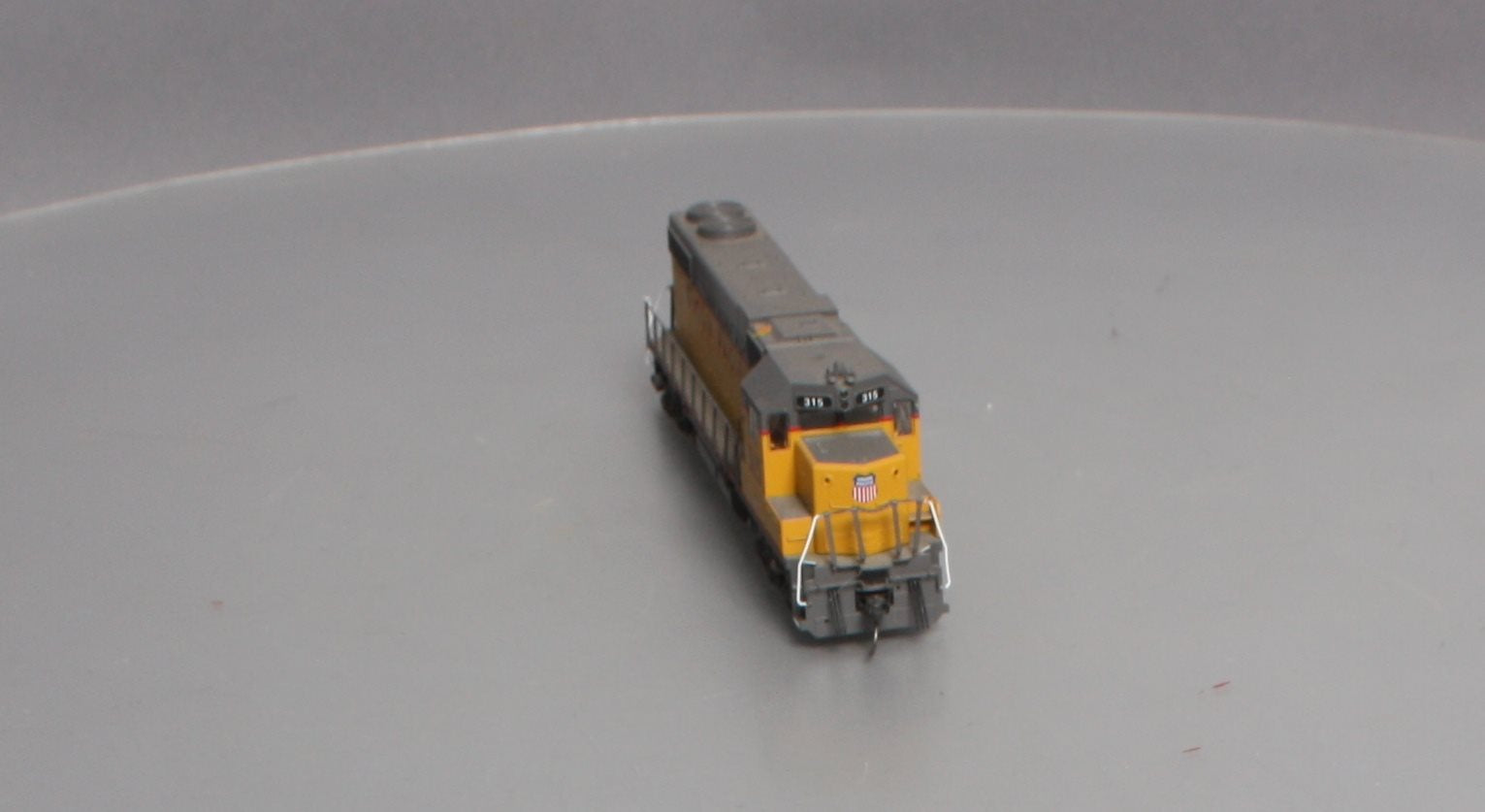 MTH 85-2036-1 HO Union Pacific GP38-2 Diesel Engine with Proto-Sound 3 #307