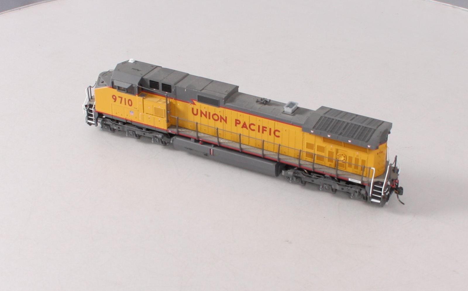 MTH 80-2309-1 HO Union Pacific Dash-9 Diesel Engine with Proto-Sound 3 #9710