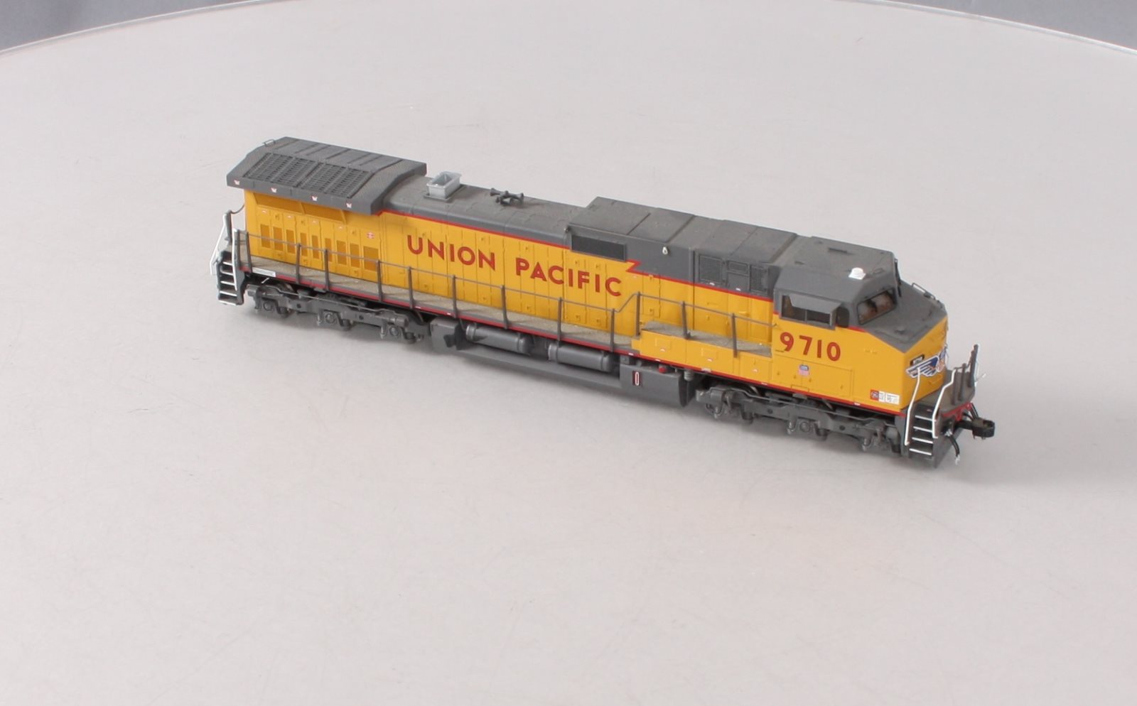 MTH 80-2309-1 HO Union Pacific Dash-9 Diesel Engine with Proto-Sound 3 #9710