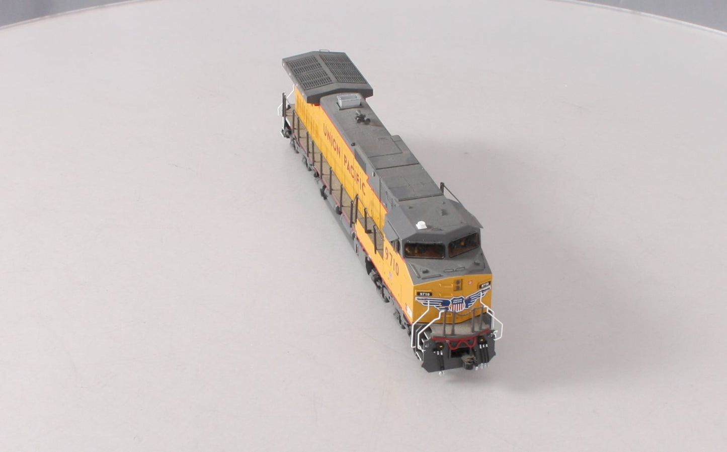 MTH 80-2309-1 HO Union Pacific Dash-9 Diesel Engine with Proto-Sound 3 #9710