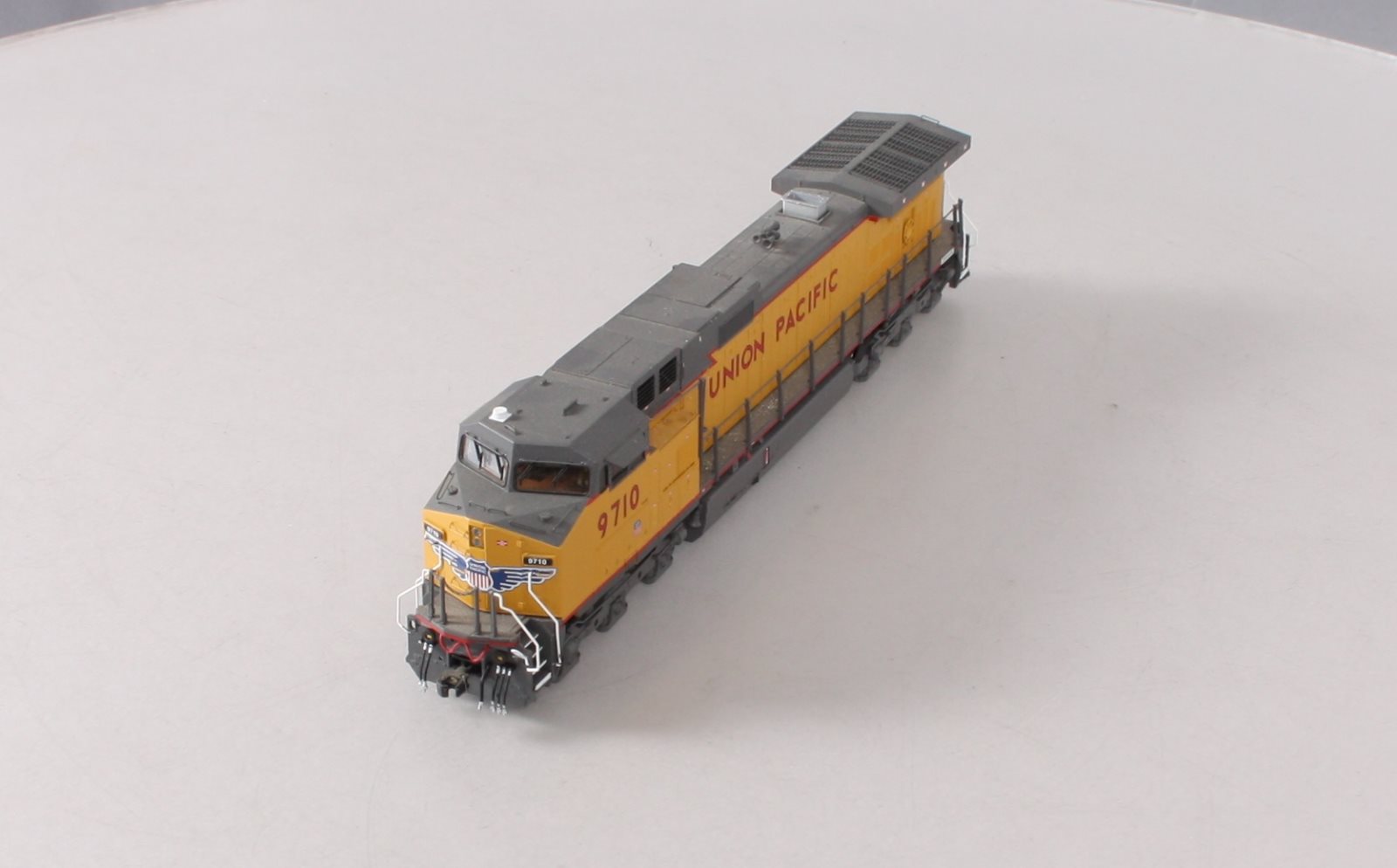 MTH 80-2309-1 HO Union Pacific Dash-9 Diesel Engine with Proto-Sound 3 #9710
