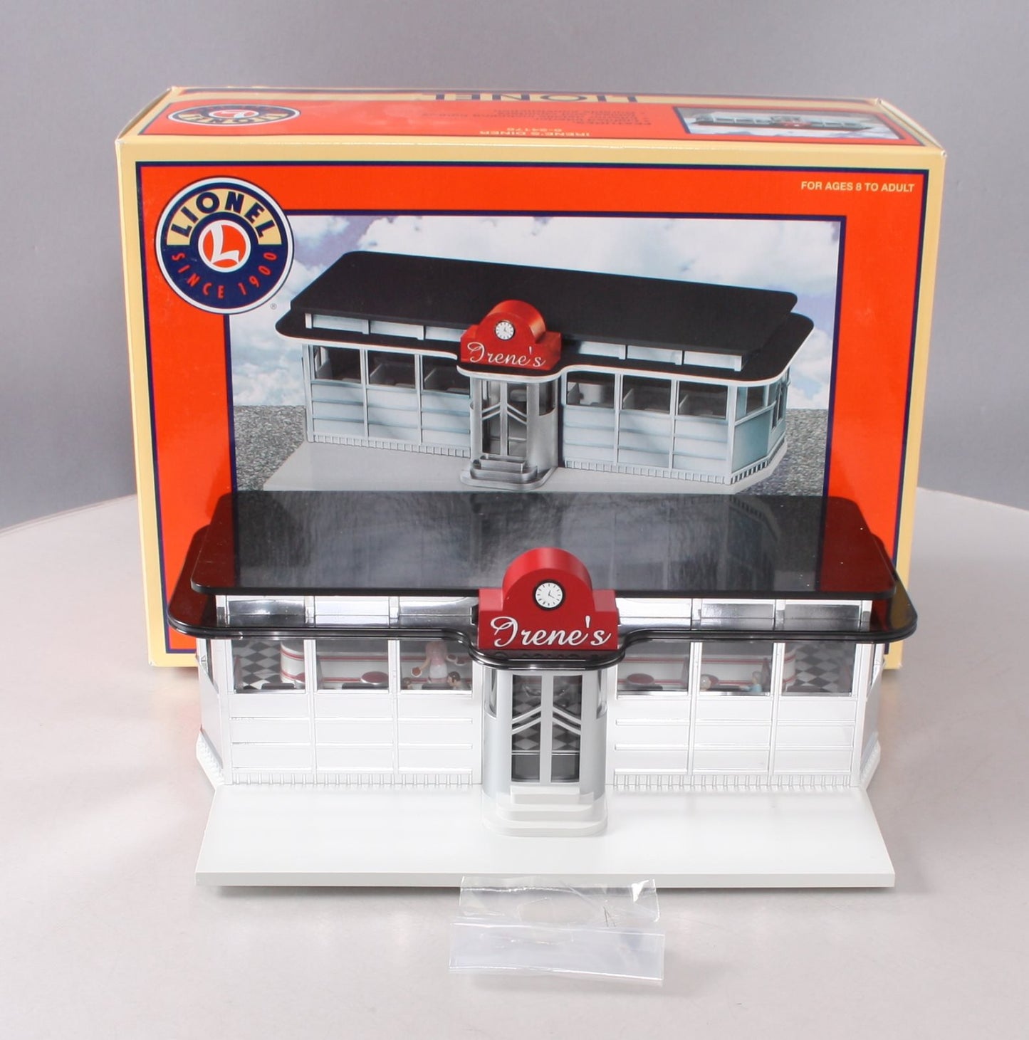 Lionel 6-24176 O Gauge Irene's Diner Illuminated