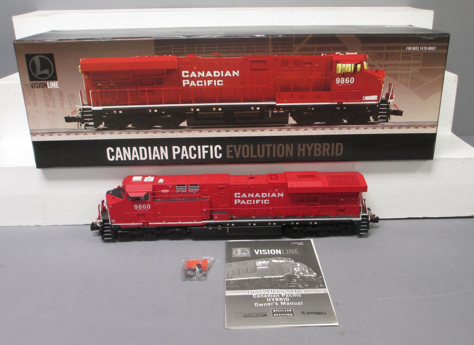 Lionel 6-28320 VISIONLINE CP ES44AC Evolution Hybrid Diesel Loco #9860