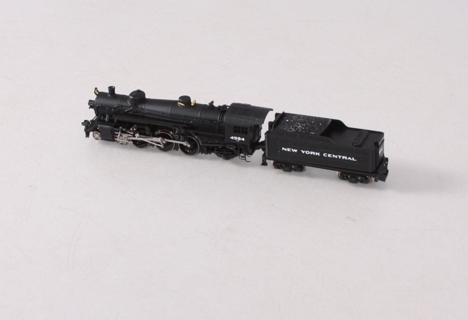 Model Power 7410 N Scale NYC 4-6-2 USRA Steam Locomotive w/ Tender