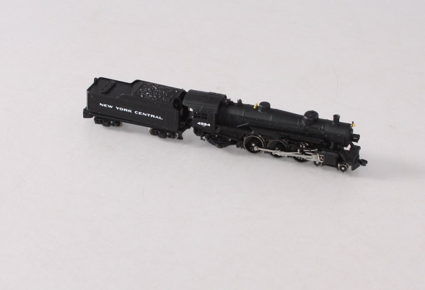 Model Power 7410 N Scale NYC 4-6-2 USRA Steam Locomotive w/ Tender