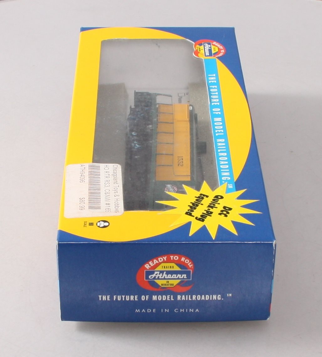 Athearn 94096 HO Chicago & North Western Alco RS-3 Diesel Locomotive #1552