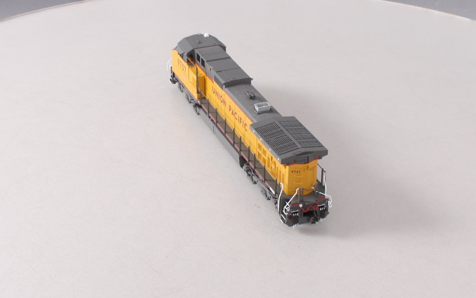MTH 80-2311-1 HO Union Pacific Dash-9 Diesel Engine with Proto-Sound 3 #9737