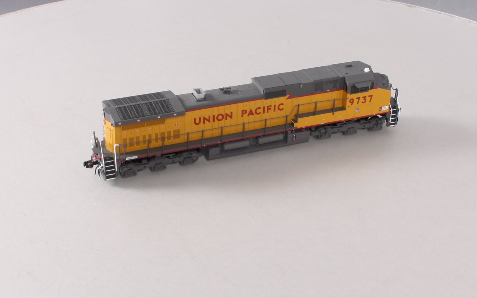 MTH 80-2311-1 HO Union Pacific Dash-9 Diesel Engine with Proto-Sound 3 #9737